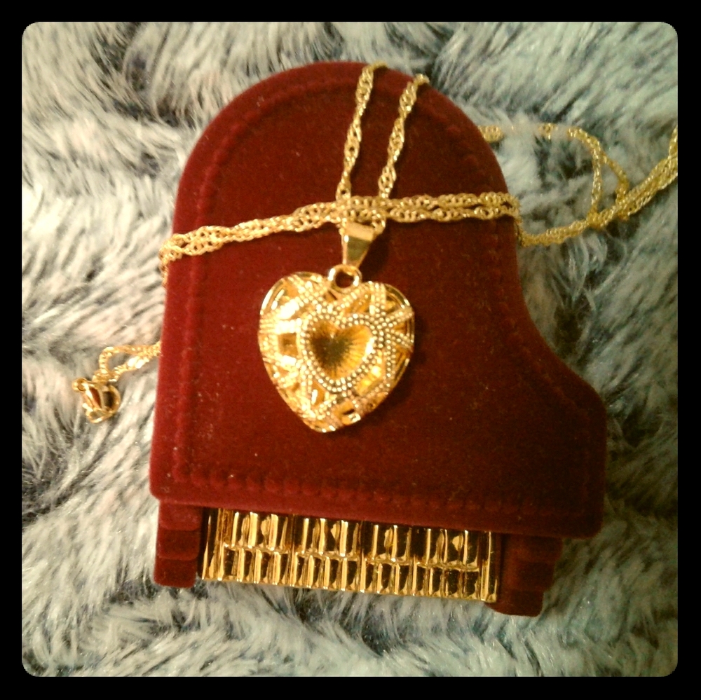 Heart necklace